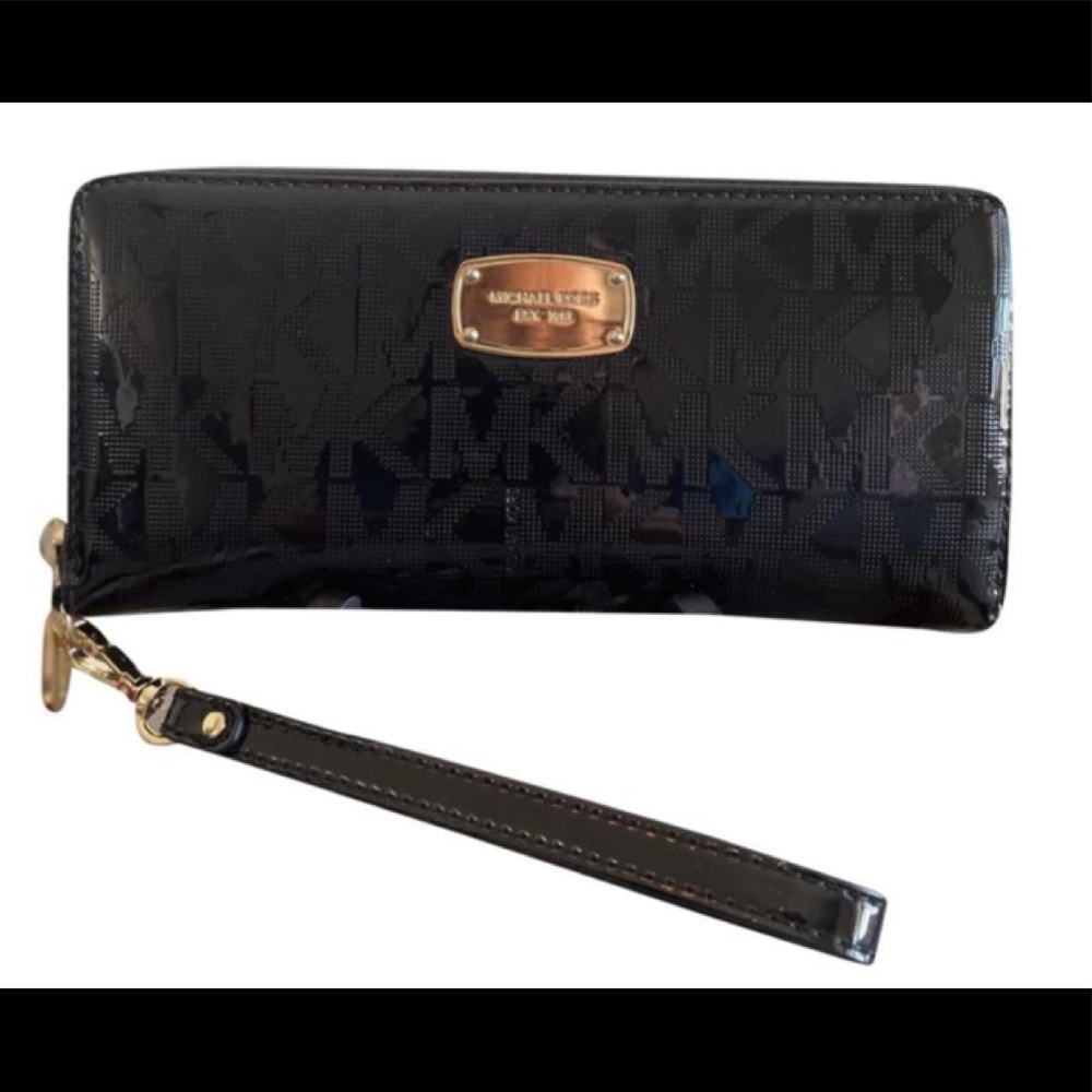 Michael Kors Jet Set Wristlet Monogram Black Patent Leather
